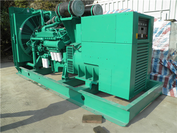 北镇出租发电机 发电机组厂家：柴油发电机组的控制屏的作用是什么？