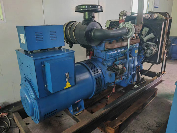 北镇100kW柴油发电机组使用多级机油有哪些优缺点？