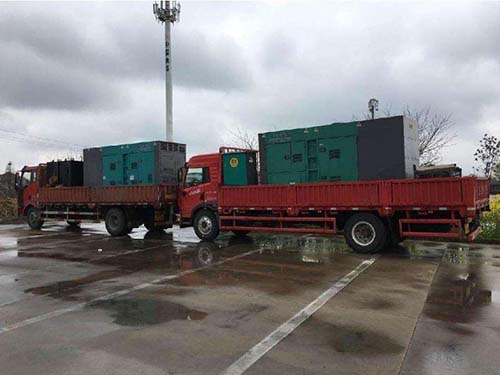 北镇涂抹密封胶后，需要等待多长时间才能安装水冷式机油散热器密封件？